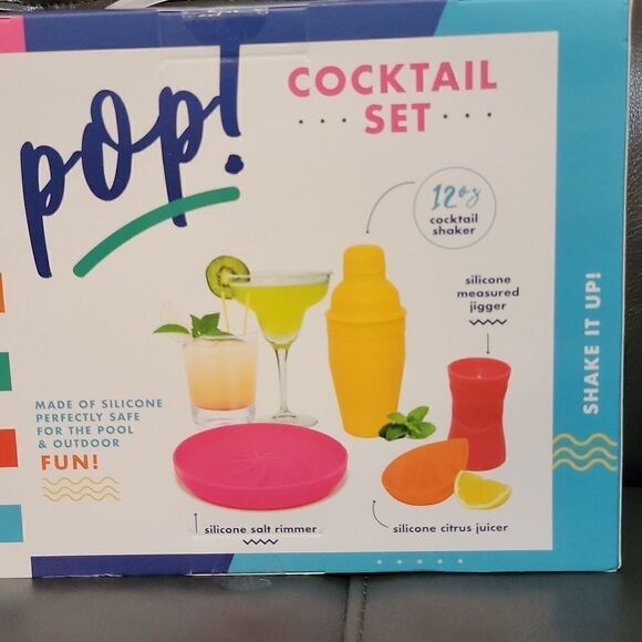 POP Cocktail Set Silicone Pool & Outdoor Safe Unbreakable Barware Gift Party NEW - Picture 6 of 7